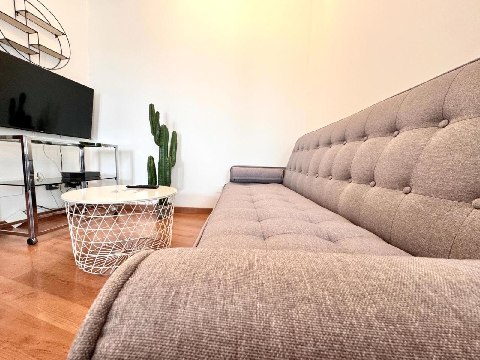 Comecasa 2 Bedrooms Apartment 450Mt From Duomo Milano Exteriör bild
