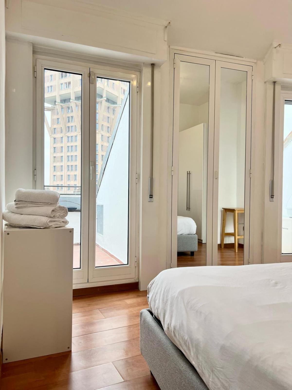 Comecasa 2 Bedrooms Apartment 450Mt From Duomo Milano Exteriör bild